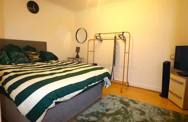 1 Bed Studio in Dartford Town - Orchard Theatre - Foto 1