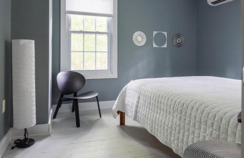 Chic Farmhouse Woodstock Saugerties Skiing HITS - Photo 3