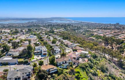 Timeless Spanish Villa with Panoramic Ocean Views - Foto 64