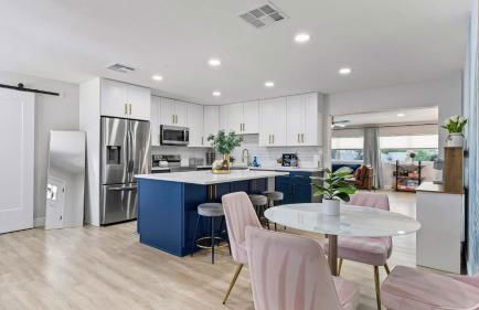 South Tampa- VIP- Concierge- Backyard Oasis- Pool- Hammock- Golf- Fire- Pit- Games- Pool Table - Foto 41