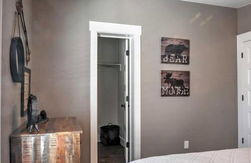 Rustic Chic Home: 10 Mi to Otter Creek State Park! - Foto 16