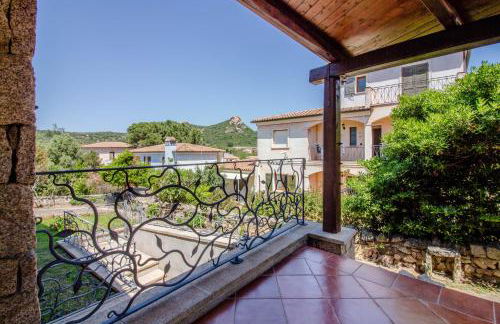 GuestHost - Seaside Apartment with Parking - Foto 29