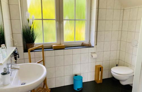 FeWo PANORAMADECK Familien-strandnah-Garten-Hunde-Sport-und Schwimmbadnah-HansaPark - Foto 13