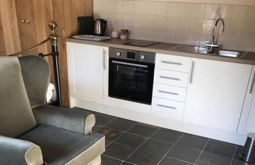 Nuneaton - Cottage - Sleeps 2 - Parking - Garden - Foto 13