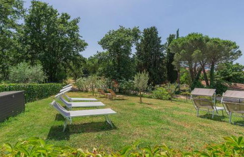 3 Bedroom Awesome Home In Umag - Foto 7