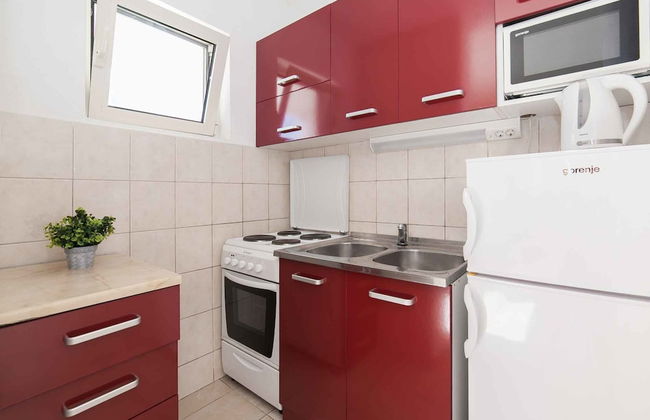 Maki Apartments - Photo 22