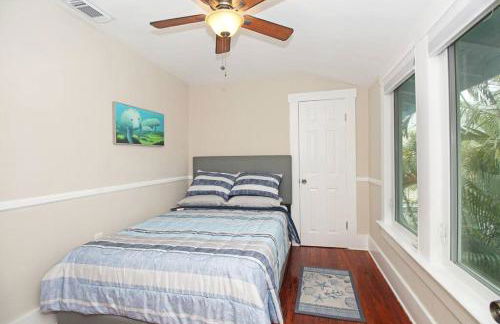 Modern 3BR, Pet-Friendly, WiFi, Washer & Dryer - Foto 14