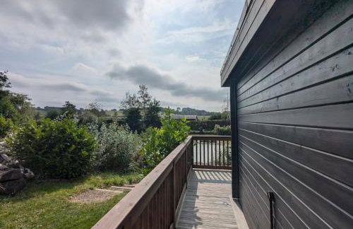 Beautiful Open Plan Lakeside Lodge, Shearsby - Photo 30