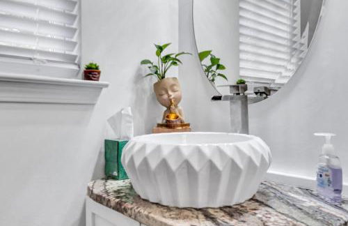 ATL 3BD KING BED NEAR STADIUM WHOLE HOUSE FREE WiFi - Foto 36