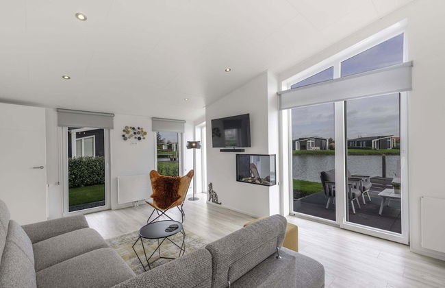 Chalet in Zeeland With Sauna by the Water - Foto 7