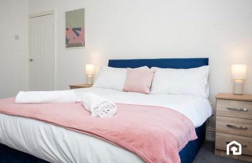 Vacant Nests The Fredrick Close to sea front - Photo 17