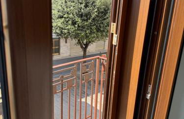 Modern 1st floor apartment with balcony - Casa Berto - Foto 11