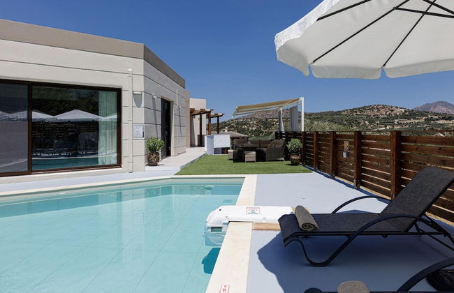 Villa Chnaris - Private Pool and Sauna - Foto 1