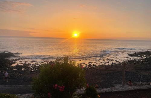 Max Neptuno 1st Line Beach Ocean View Apartment - Foto 26