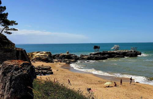 Mobilhome 2ch récent et climatisé-terrasse fermée-jardin sans vis à vis-camping 4 étoiles Les Charmettes - Foto 36