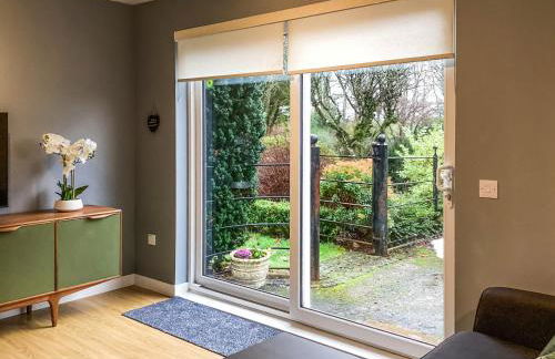 Uppermill Farm - Photo 2