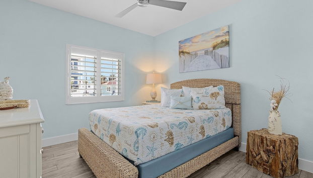 Welcome To Mermaid Bay Vacation Rental - 261 Delmar 3 Bedroom Home by RedAwning - Foto 2, Habitación