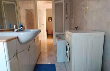 Luminoso alloggio vista mare, comodo alla spiaggia - Foto 20