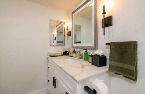 World Cup Renovated Condo - 26 Miles to AT&T - Foto 24