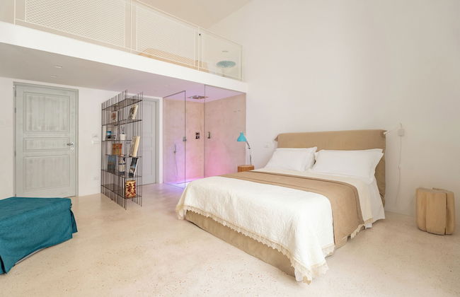 Donna Domenica Boutique Suites - Photo 15