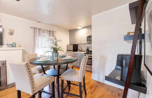 Cozy 2 BDRM Vacation Rental - 1 Mile to Dtwn Rapid City - Foto 5