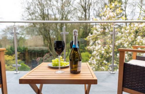 Acorn Lodge Luxury Retreat In a Stunning Oasis With Hot Tub - Pass the Keys - Foto 42