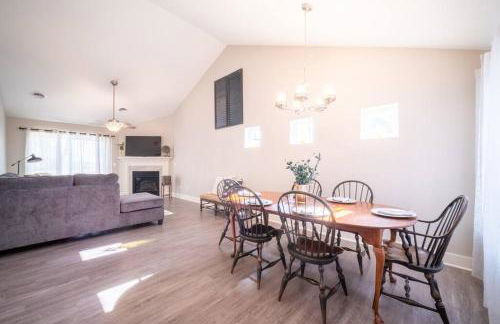 New Beautiful 3 Bedroom Condo in Bettendorf - Foto 4