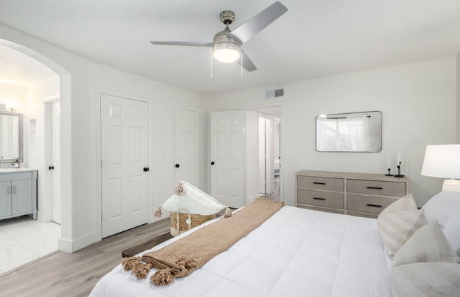 5BR Citrus Estate Sleeps 13 Free Htd Pool Gameroom - Photo 16