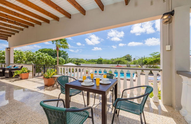 Spacious 4BR Villa Private Pool Cozy Location - Photo 42