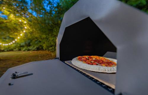 Barn with Hot Tub, Pool Table & Pizza Oven - Foto 6