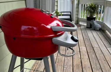 Boston Studio Apartment with Parking, next to Train or Buses, good Neighborhood - Foto 11