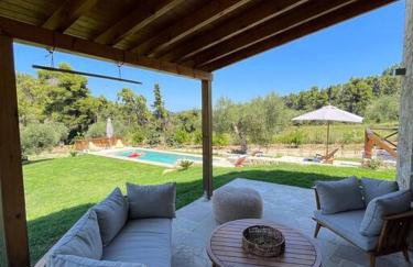 Paralia Homes cheerful 2 bedroom with pool, unit #1 - Foto 37