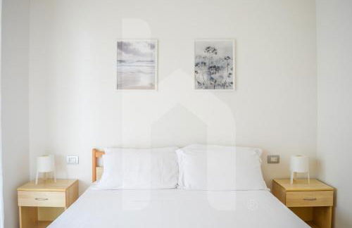 Homiday - Green Bay Village - Photo 13