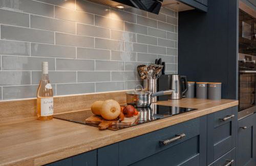 Chalice Close by Grandeur Property - Foto 4