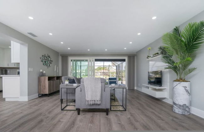 Villa Capri - Waterfront Retreat With Heated Pool - Foto 14