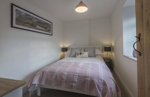 Finest Retreats - Tegannedd - Luxury Grade II Listed Cottage With Hot Tub - Foto 7