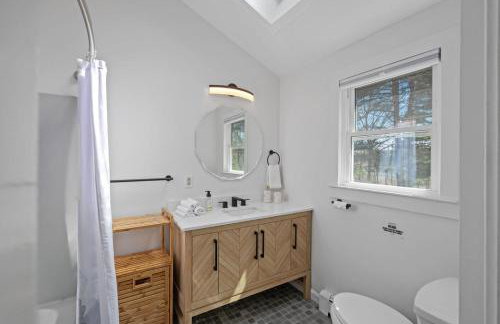 Cozy Riverfront Stay in Wareham - Foto 14