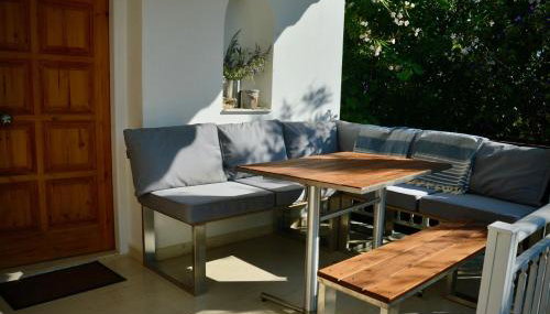 Top Holiday Home Private Pool by the sea With Private Garden for Private use - Foto 3