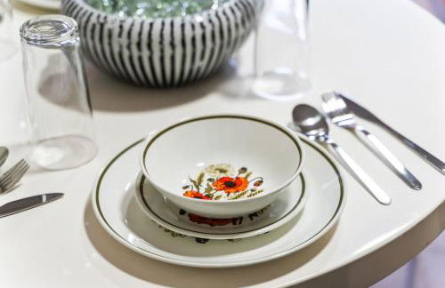 Balmoral Court -Sleeps 6 - Free Parking with Workspace - Balcony & High-Speed WiFi - Foto 23