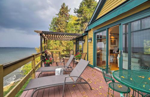 Lake Champlain Cottage with Private Deck and Fire Pit! - Foto 3
