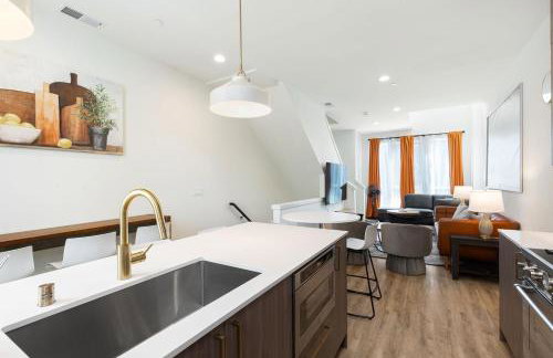 Squire - Prime Location with View & Parking - Foto 22