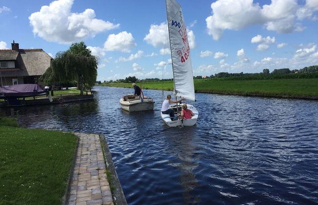Villa in Friesland With Waterfront Garden - Foto 26