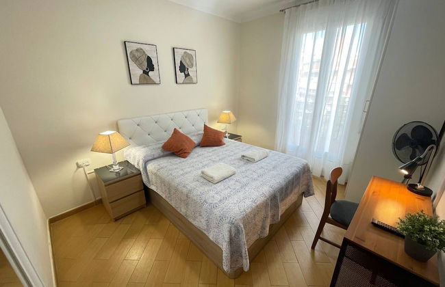 Rooms Valencia - Photo 1