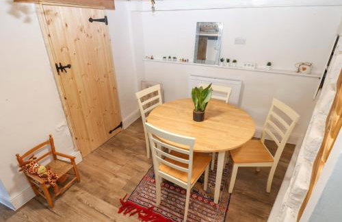 Eastend Cottage - Photo 15