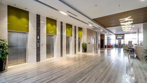 Coin salon dans le hall