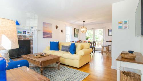 Spacious w Beautiful Yard & Dogs Welcome - Foto 2