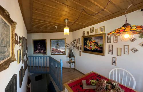 Renovated Old Manor House With Yard - Photo 36