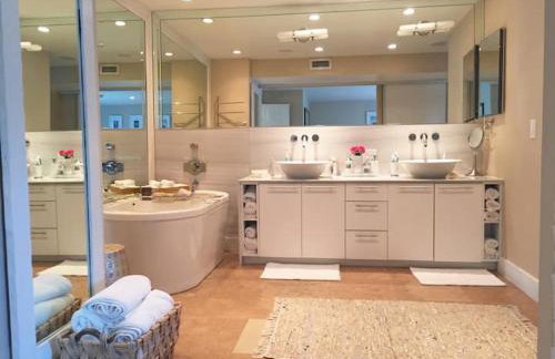 Villa Naomi - Luxury Design New Home - Foto 25