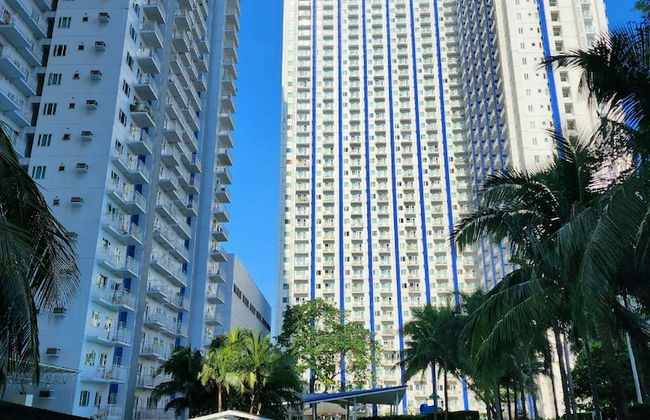 High-Tech Studio at Grass Residences -2 persons only, Quezon City - Foto 41