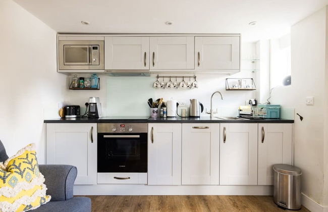 Lavender Folly - Cosy Accommodation Alresford - Foto 3